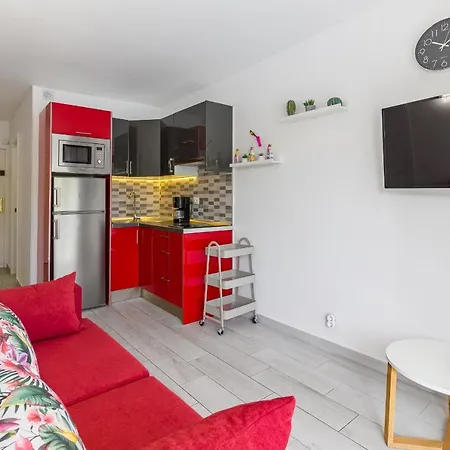 아파트 Fantasticstylish & Aircon, Near Lasamericas