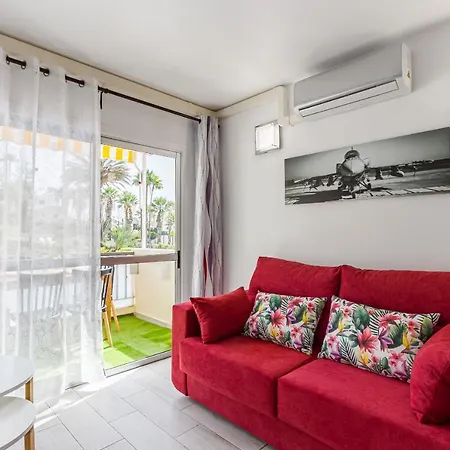 Fantasticstylish & Aircon, Near Lasamericas 플라야데라스아메리카스