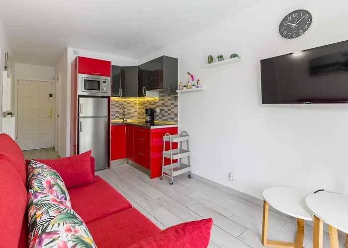 Daire Fantasticstylish & Aircon, Near Lasamericas