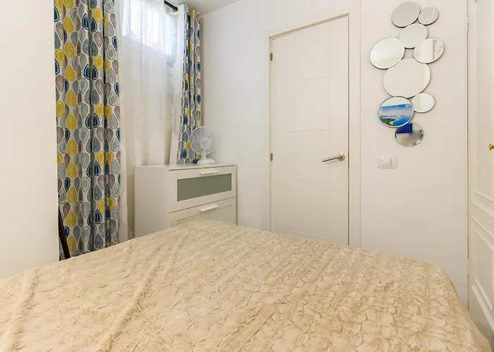 Fantasticstylish & Aircon, Near Lasamericas Daire Playa de las Américas
