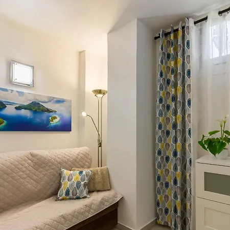 Fantasticstylish & Aircon, Near Lasamericas Lejlighed *